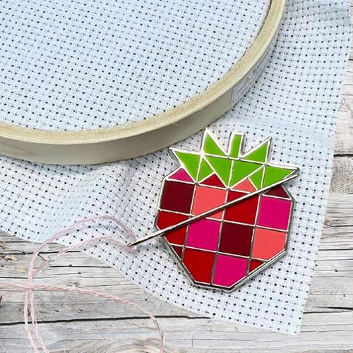 Strawberry Needle Minder