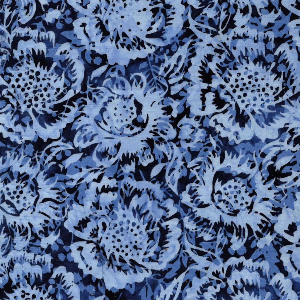 Countryside Charm / Large Floral in Blue Ocean