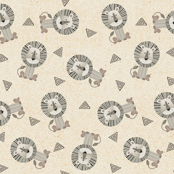 Jungle Romp / Tossed Lions in Cream