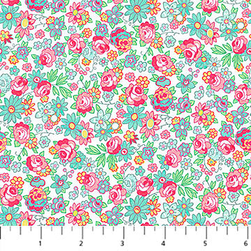 Quilting In Bloom / Mini Rose in White Multi
