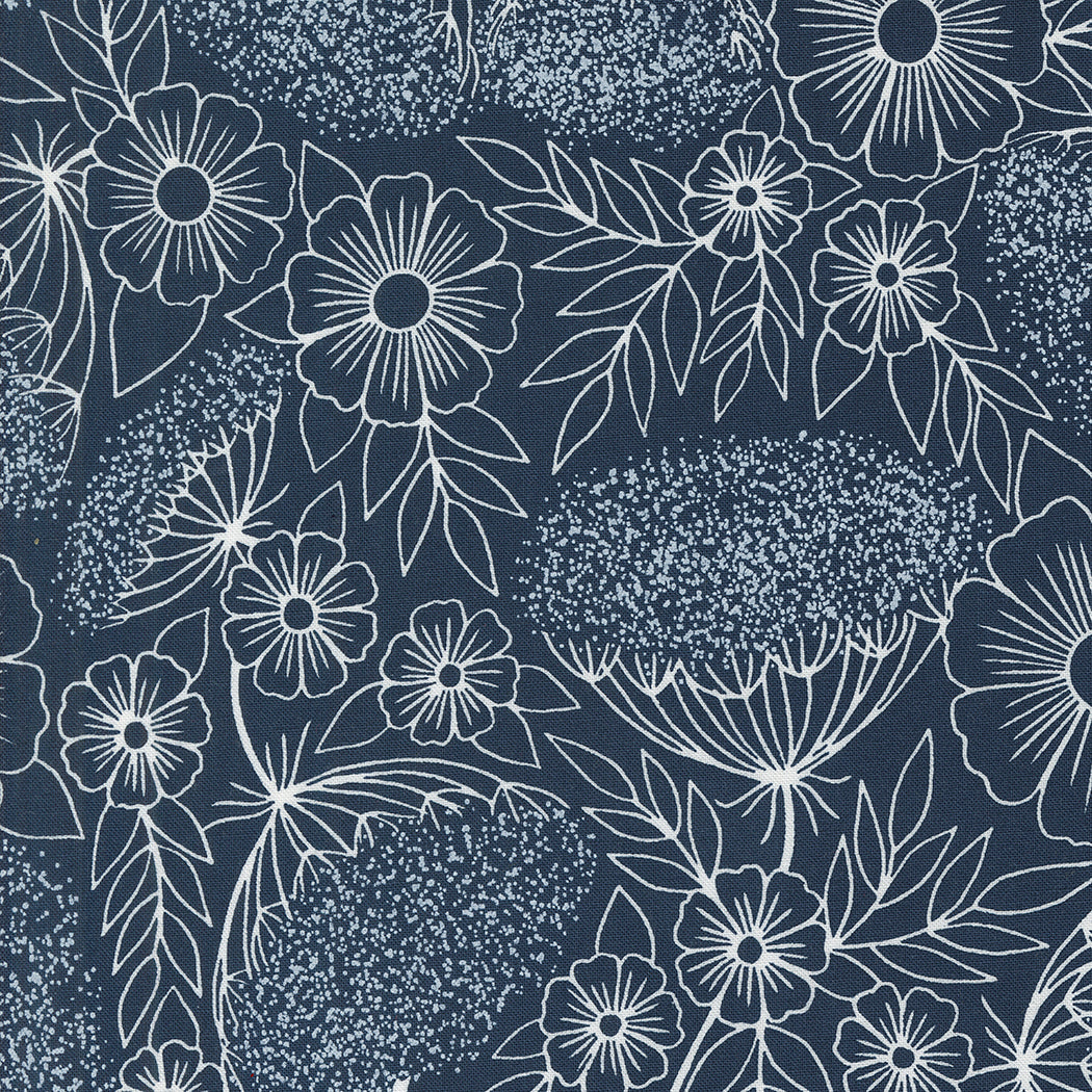 Field Of Flowers / Queen Annes Lace in Navy