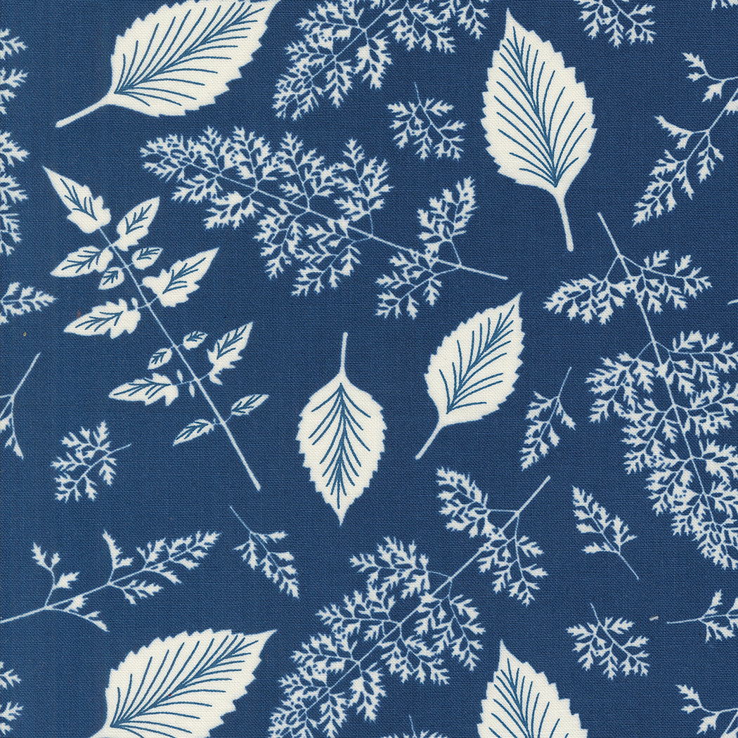 Field Of Flowers / Leaf Pattern in Indigo