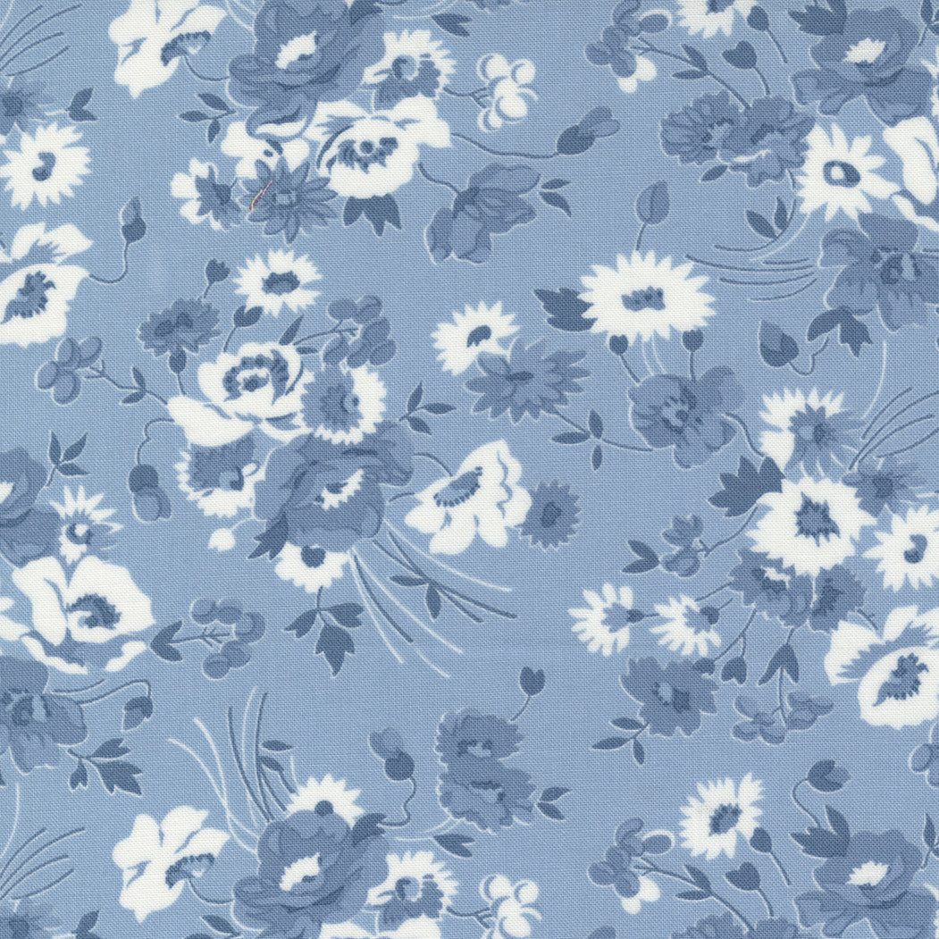 Nantucket Summer / Somerset in Light Blue