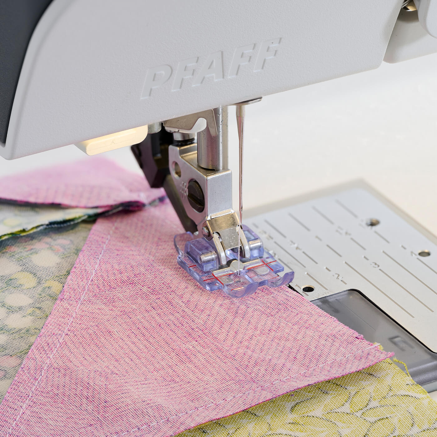 Clear 1/4" Quilting Foot for IDT™ System