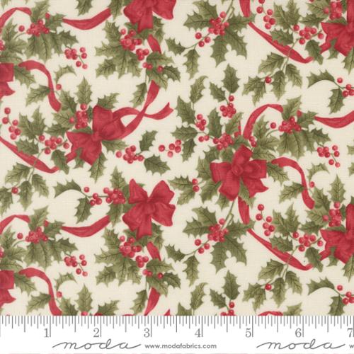Candlelight Christmas / Bows Holly Berries in Cream