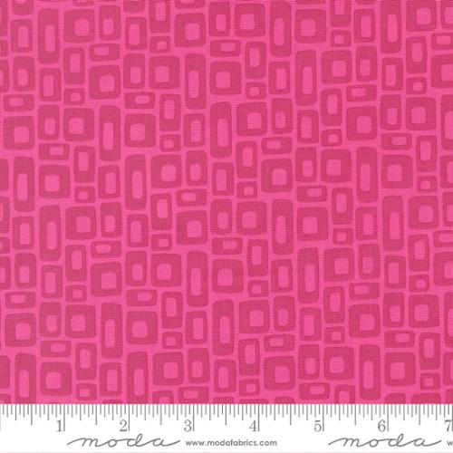 Scenery / Marshmallow in Fuchsia