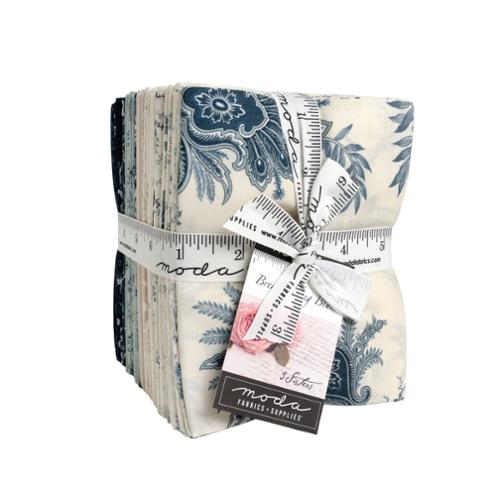 Breathtaking Blues Fat Quarter Bundle