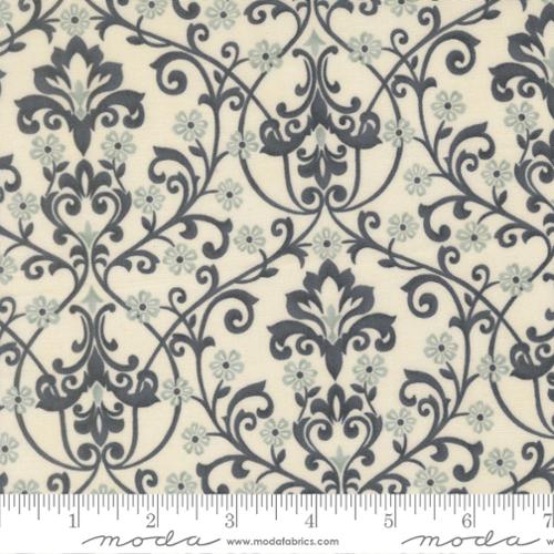 Breathtaking Blues / Damask in Porcelain