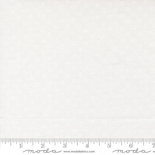 Bloomsberry / Favorite Dot Dots in White