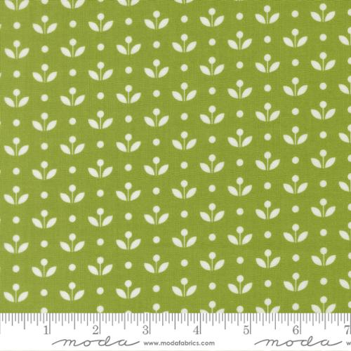 Bloomsberry / Mayfair Ditsy in Leaf