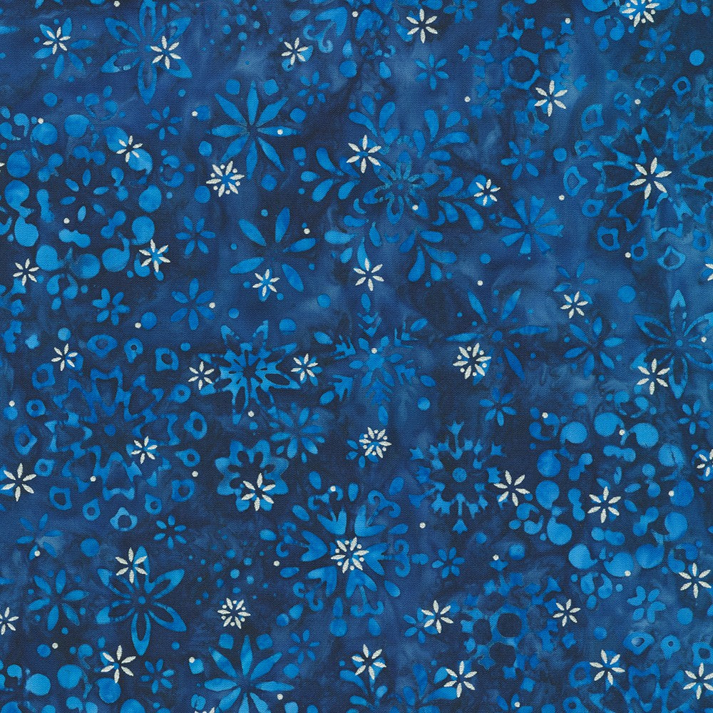 Snowscape / Snowflakes in Blueberry