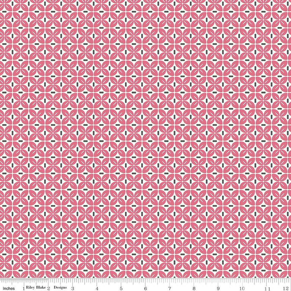 Lori Holt Bee Vintage / Elaine in Tea Rose