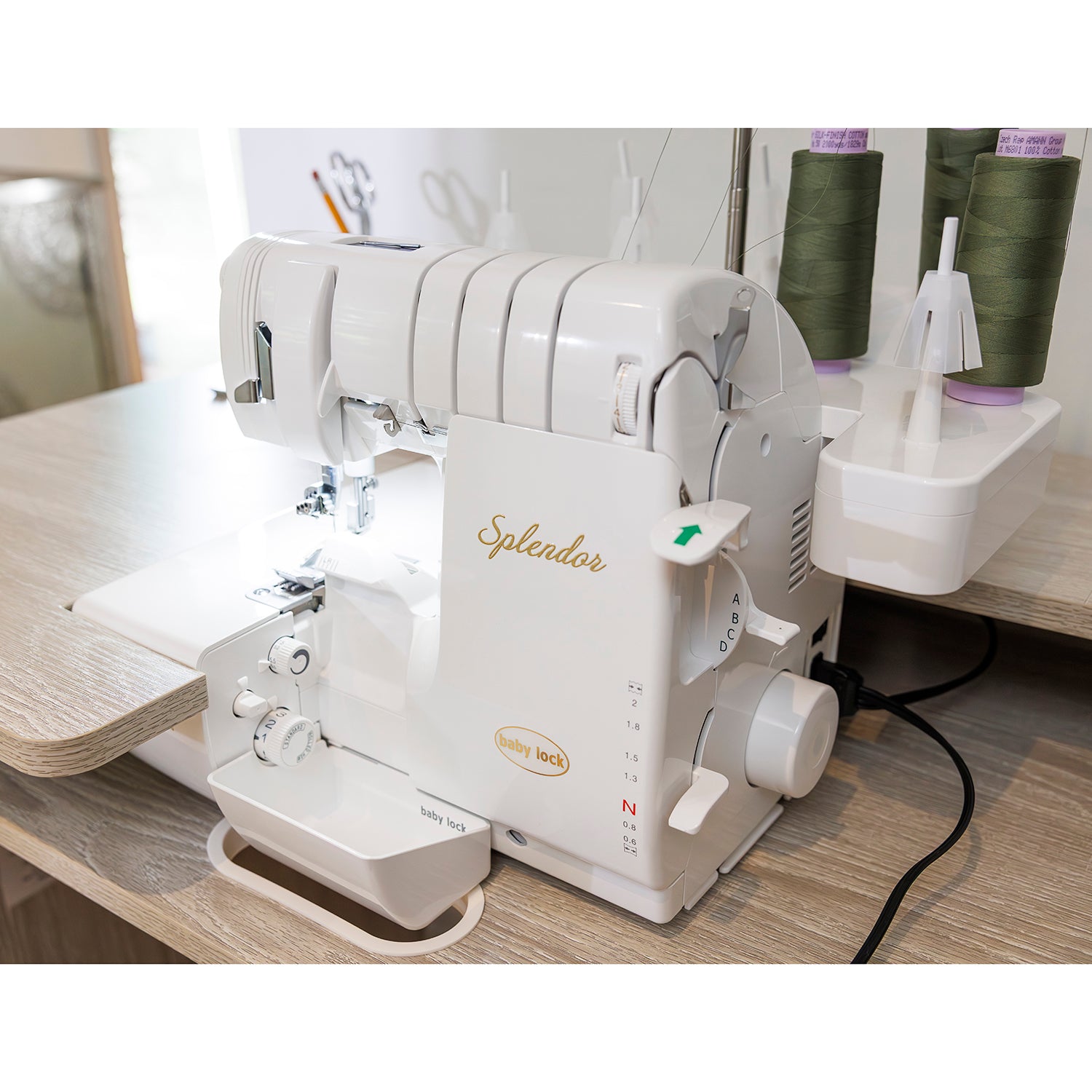 Baby Lock Splendor Serger