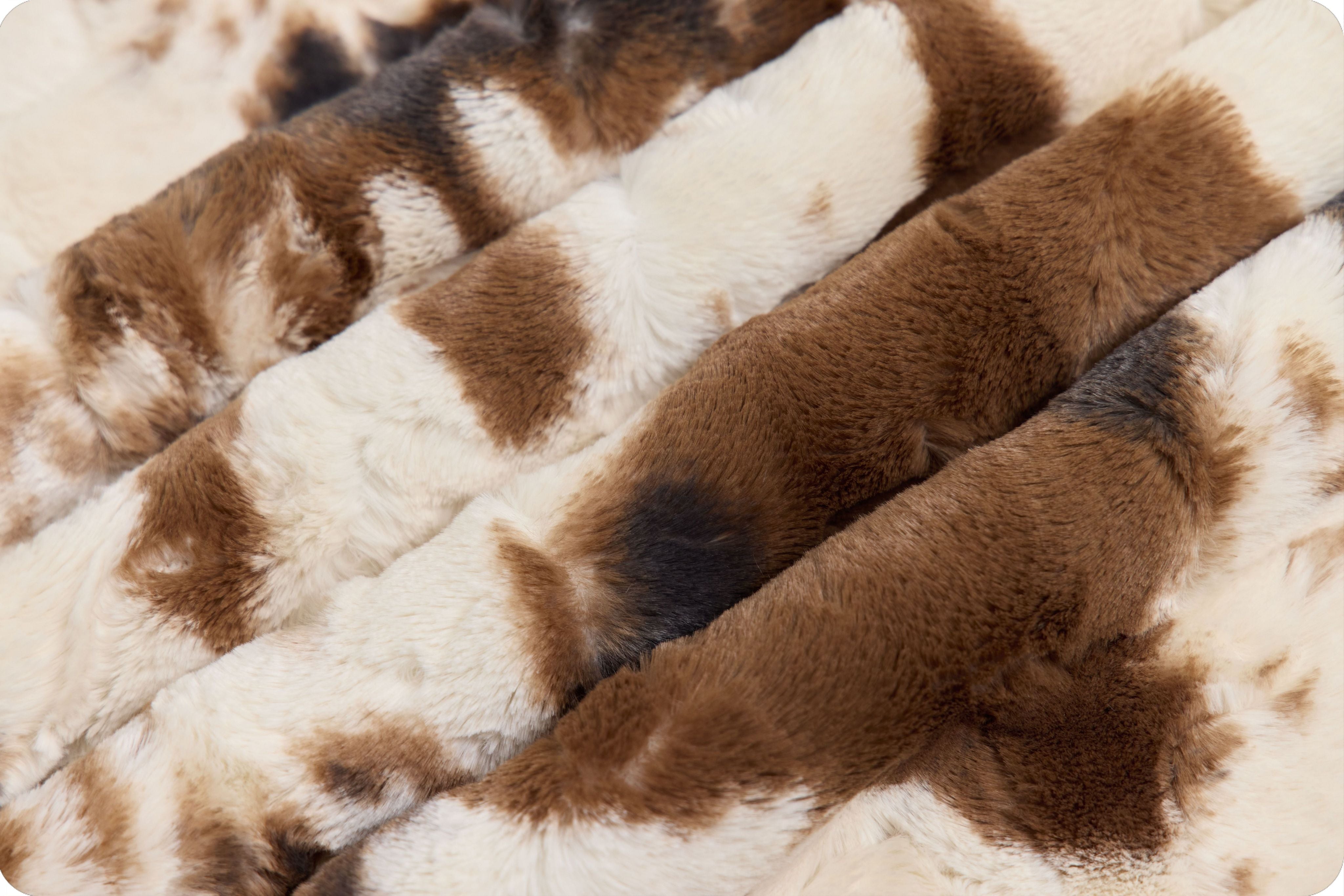 Luxe Cuddle® Wild Pony / Ivory & Brown