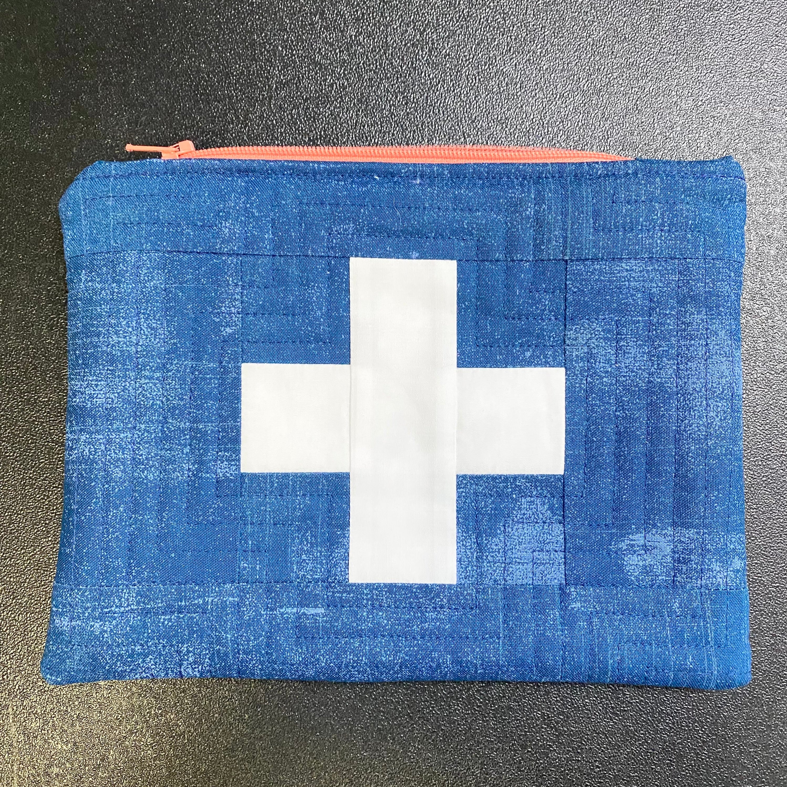 Quilts Scouts Ouch Pouch Kit