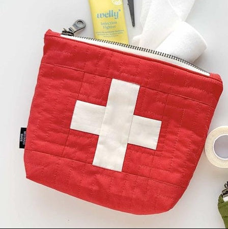 Quilts Scouts Ouch Pouch Kit