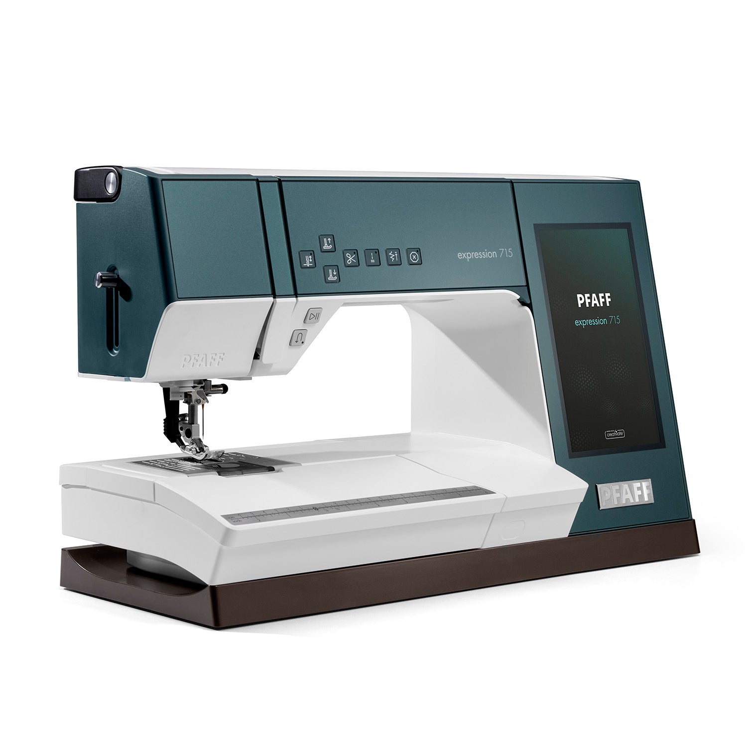 PFAFF Expression™ 715