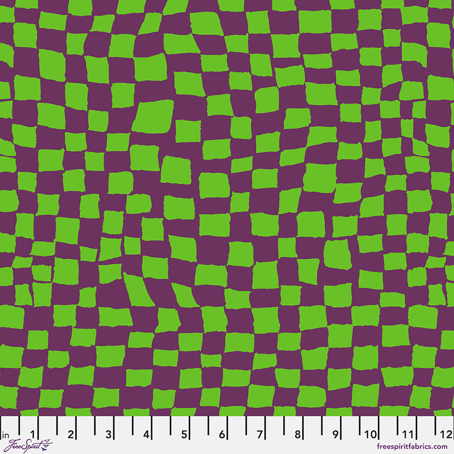 August 2024 / Gameboard in Magenta