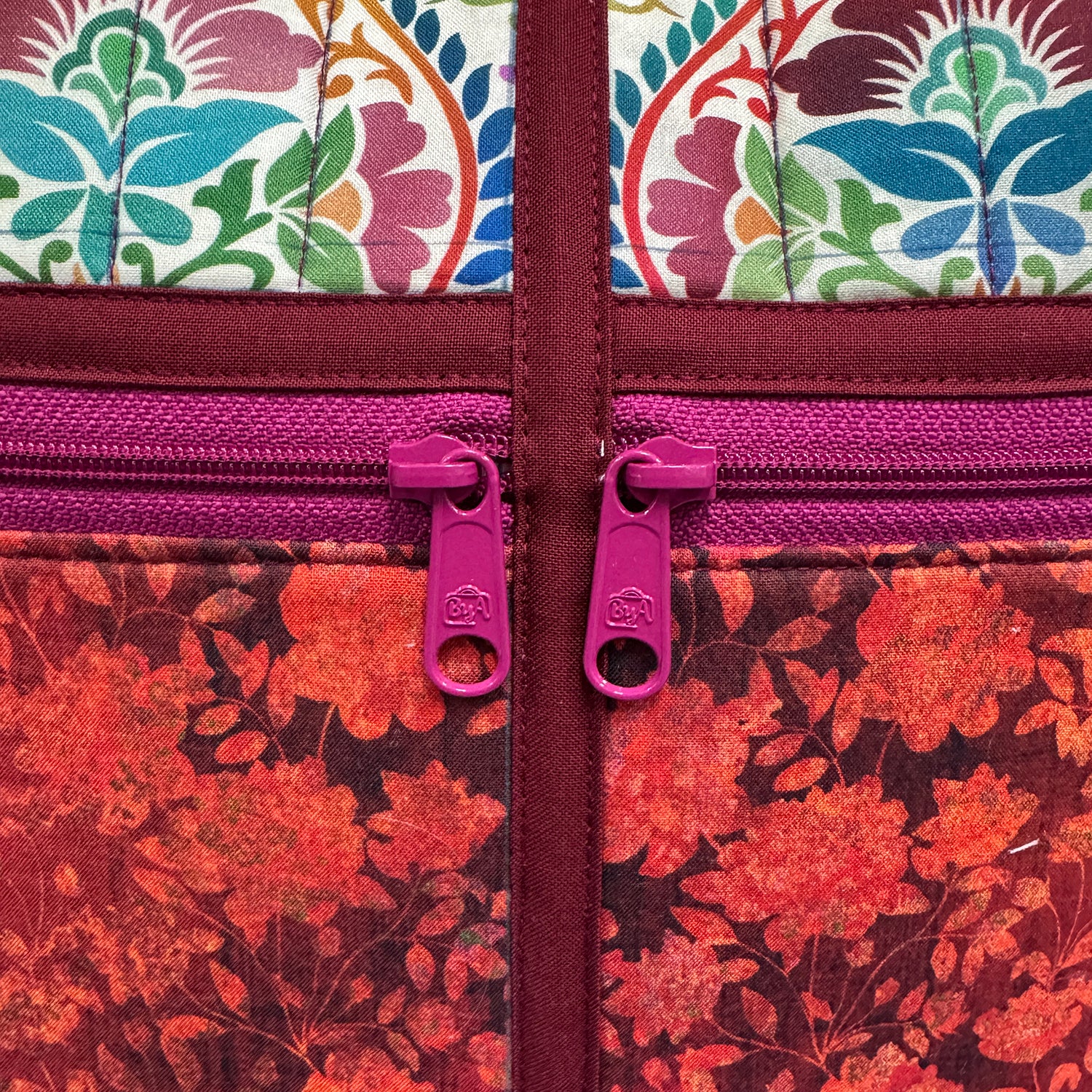 Pick a Pair of Pockets Fabric & Zipper Kit: Vivid Brocade